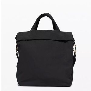 Lululemon On My Level Bag